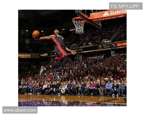 詹姆斯篮球明星风采尽显精彩瞬间的照片集锦与背后的故事